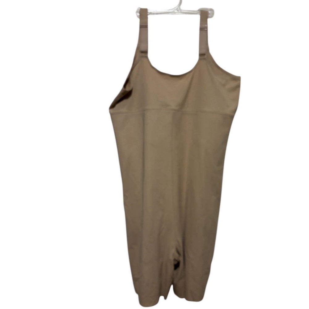 Cacique Open Bust Adjustable Strap Thigh Shaper Beige Womens size‎ 26 28 NEW
